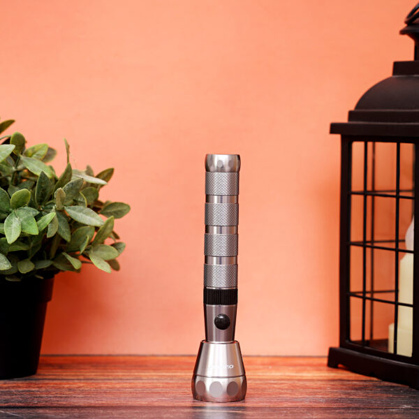 Olsenmark Super Bright CREE-XPE LED Torch Light - OMFL2746