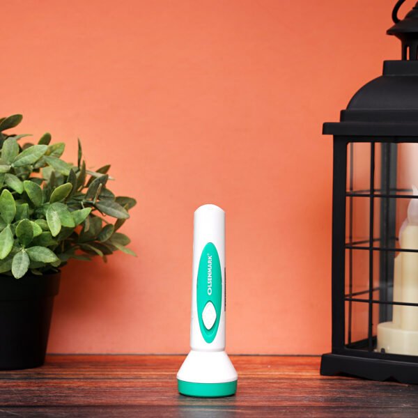 Olsenmark Super Bright 1.5W LED Torch Light -  OMFL2757