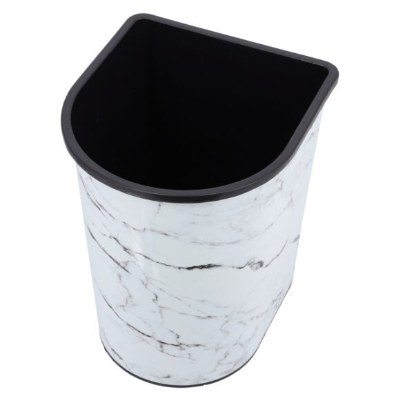 Plastic Dust Bin