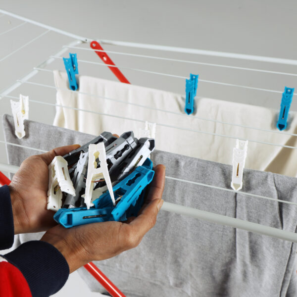 18 Pcs Plastic Cloth Clip, Reusable, DC2025