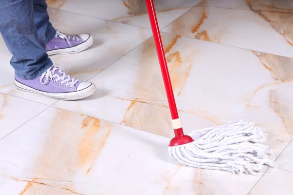 Royalford Cotton String Mop with Plastic Handle-RF5829