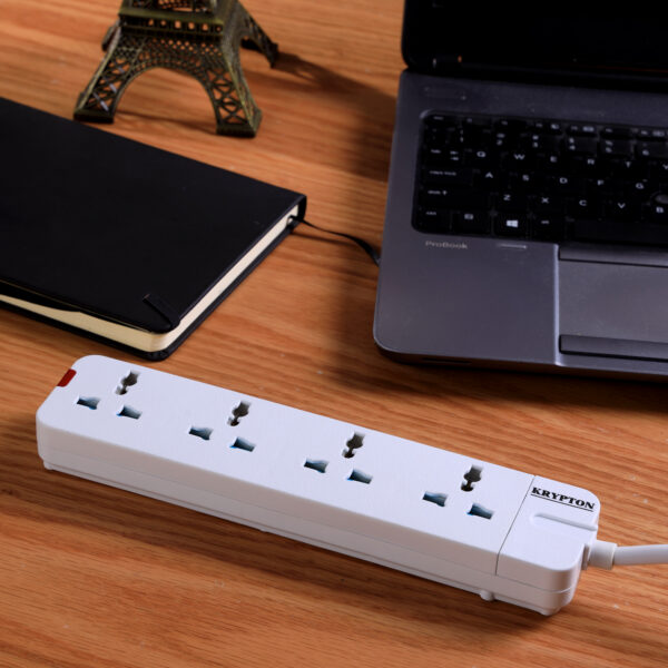 4 Way Universal Type Extension Socket, High Quality,KNES5081