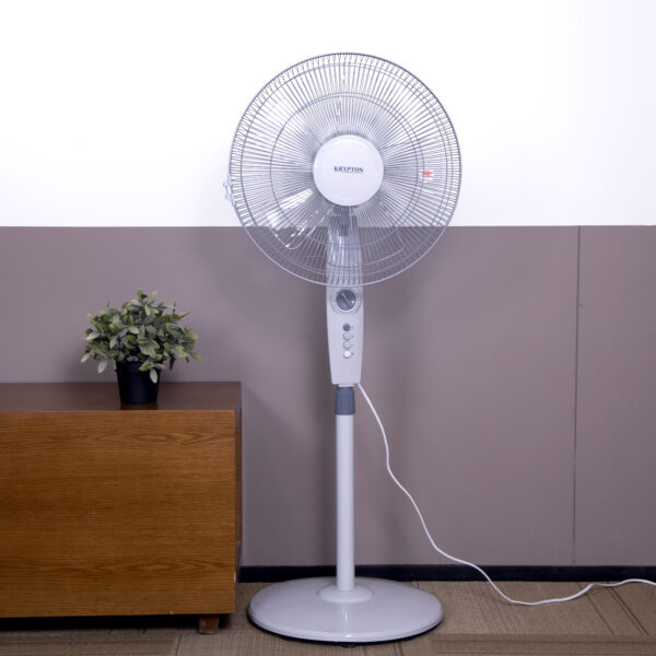 Krypton 16" Oscillating Stand Fan | 3 Speeds | Floor Standing