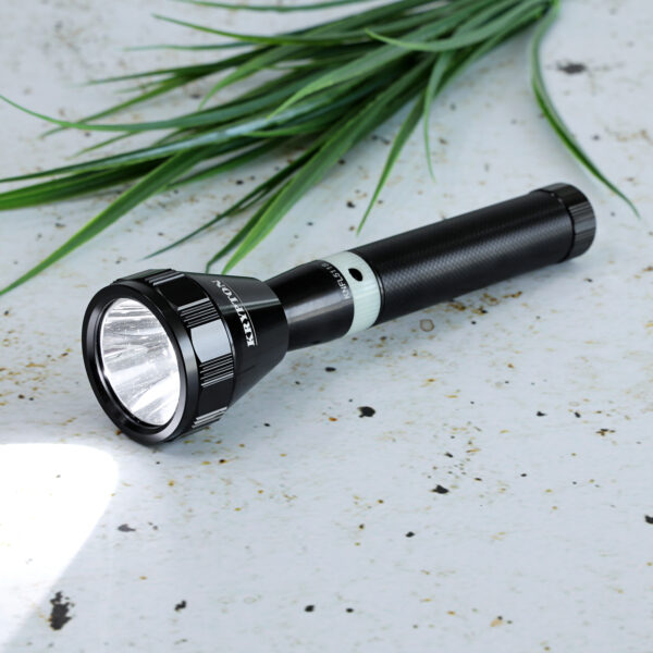 Krypton KNFL5119 Rechargeable LED Flashlight