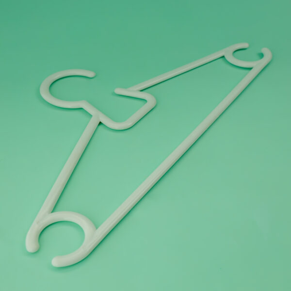 Royalford 6Pcs Plastic Cloth Hanger